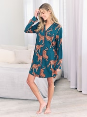 Chelsea Peers Green Tiger Print Nightshirt - Image 3 of 5