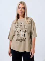 Yours Curve Girls Limited Dare To Be A Cow T-Shirt - Imagem 1 de 5