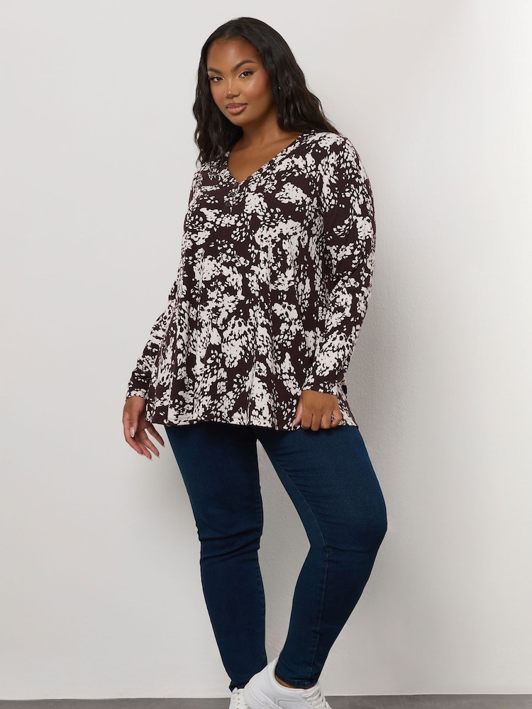 Yours Curve Brown Henley Ribbed Swing Top - Image 2 of 5 Yours Curve Brown Henley Ribbed Swing Top - Image 2 of 5