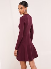 Lipsy Fringe Buttoned V-Neck Long Sleeve Mini Knitted Dress - Bilde 5 av 5