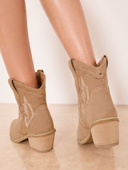 Lipsy Sand Wide Fit Standard Fit Leather And Faux Suede Pull On Western Ankle Boots - Image 4 of 4
