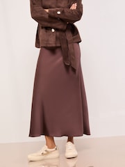 Cream - Lipsy Viatu vya Michezo vya Canvas Vilivyopachikwa kwa Lace - Picha 2 kati ya 5