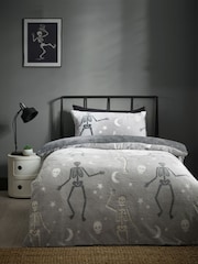 Catherine Lansfield Grey Halloween Skeleton Fleece Duvet Cover Set - Image 2 of 5
