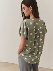 Green/White Polka Dot - Κοντομάνικο Λαιμόκοψη V Μπλούζα - Εικόνα 3 του 7