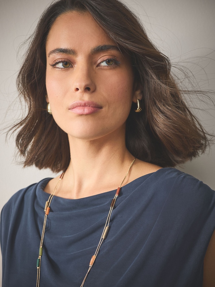 Gold Tone Beaded Long Necklace - Image 2 of 7