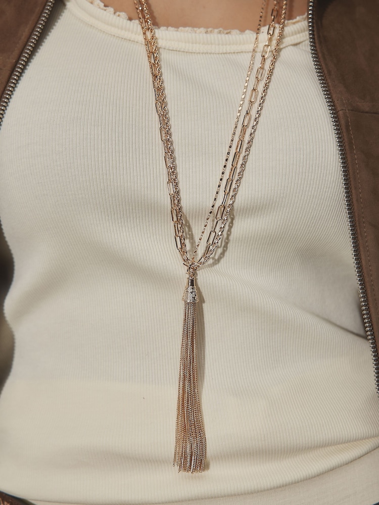 Χρυσαφί απόχρωση - 3 Κολιέ με κρεμαστό κόσμημα και φούντες σε στρώσεις - Εικόνα 2 του 5