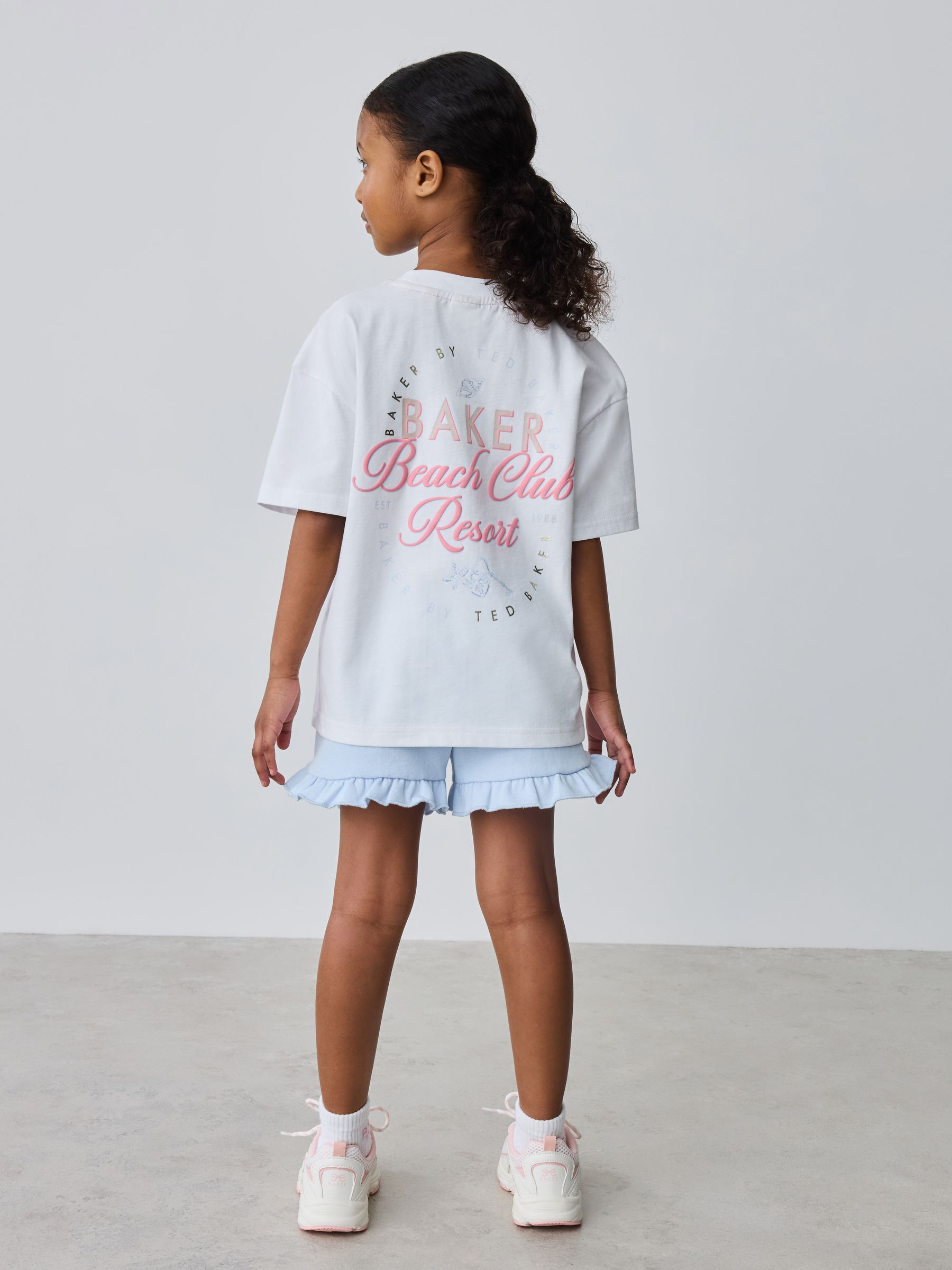 Next：日本 Baker by Ted Baker オーバーサイズ バックグラフィック T