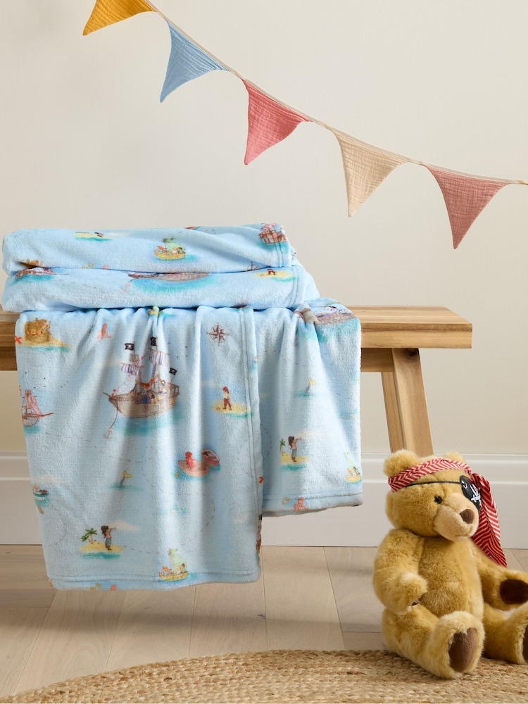 Belle & Boo Blue Pirates Cosy Fleece Blanket Throw - Image 1 of 2