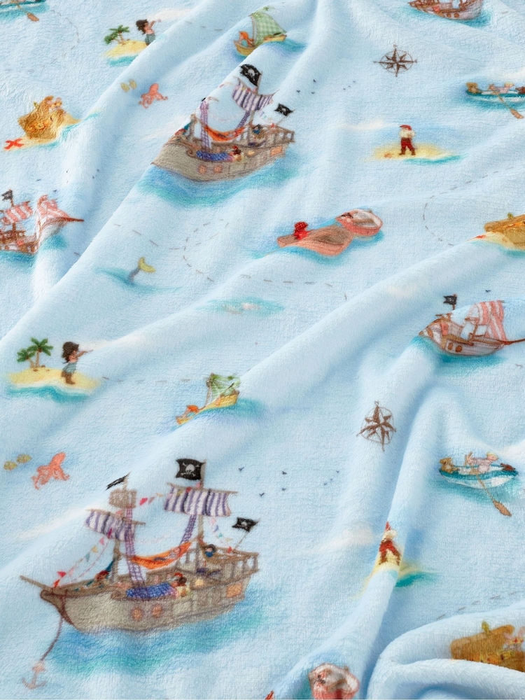 Belle & Boo Blue Pirates Cosy Fleece Blanket Throw - Image 2 of 2