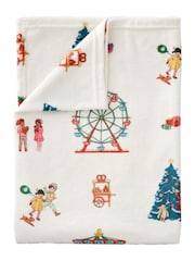 Belle & Boo Cream Christmas Fairground Cosy Fleece Blanket Throw - Image 4 of 4