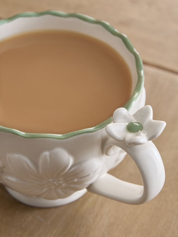 Natural Rosa Floral Teacup - Image 2 of 3