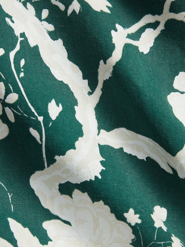 Polo Ralph Lauren Green Tea House Floral Wimbledon Print Silk Blend Short Sleeve Classic Fit Camp Collar Shirt - Image 3 of 3