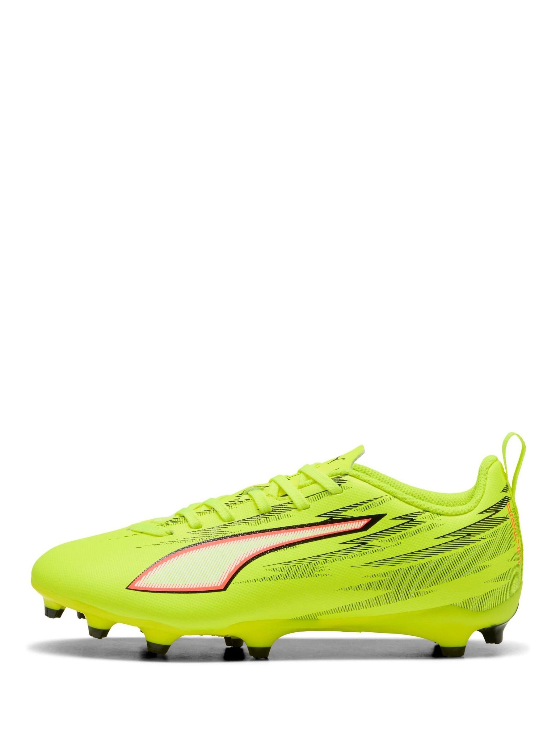 Next：日本 イエロー - Puma ウルトラ 6 プレイ ファームグラウンド