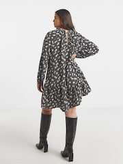 Simply Be Black Long Sleeve Wrap Maxi Dress - Image 2 of 4