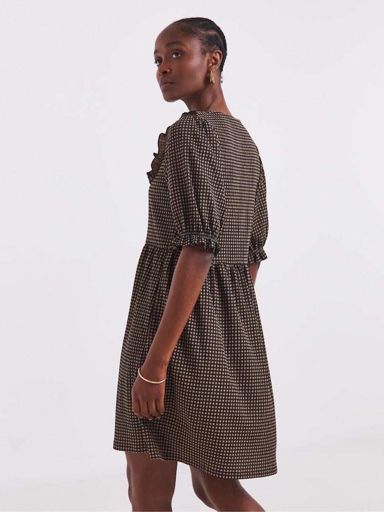 Simply Be Brown Textured Jersey Gingham Skater Dress - Image 2 of 4 Simply Be Brown Textured Jersey Gingham Skater Dress - Image 2 of 4
