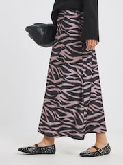 Simply Be Black Satin Maxi Skirt - Image 4 of 5