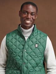U.S. Polo Assn. Green Mens Onion Quilt Lightweight Gilet - Image 5 of 9