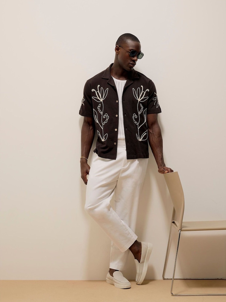 River Island White Relaxed Fit Linen Cotton Stretch Trousers - Image 1 of 4 River Island White Relaxed Fit Linen Cotton Stretch Trousers - Image 1 of 4