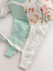 أخضر/كريم زهور - حزمة من 2 حمالات الصدر بنمط التيشرت بملمس ناعم مقاس A-E - صورة 14 من 14