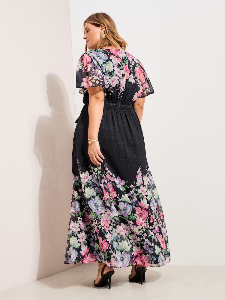 Friends Like These Black Floral Curve Spot Chiffon Short Sleeve Midi Dress - Image 4 of 4