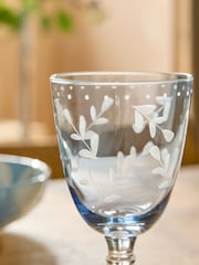 Set of 2 Alice Etched Wine Glasses - Imagen 2 de 2