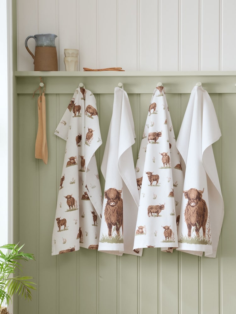 Catherine Lansfield Natural Angus Highland Cow Cotton Kitchen Tea Towel - Image 1 of 2