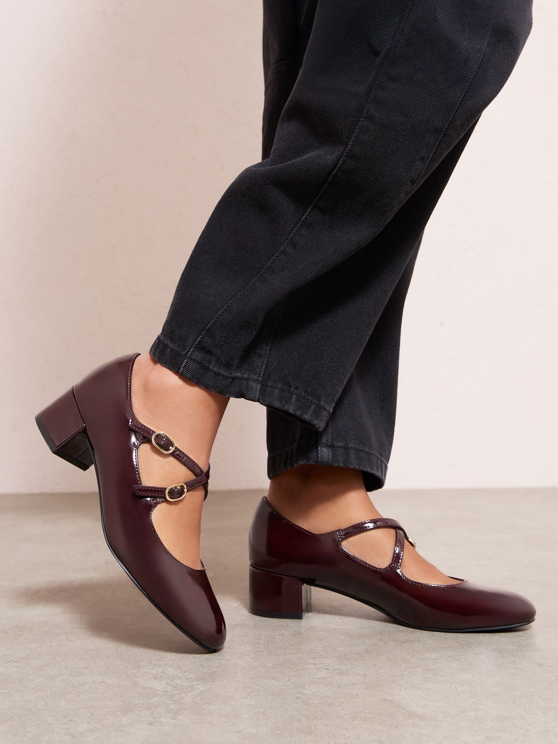 Womens Friends Like These Burgundy Red Standard Fit Faux Leather Cross Strap Low Block Heel Smart Maryjane Court Shoes US 7 (UK 5)