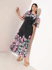 Friends Like These Black Floral Petite Spot Chiffon Short Sleeve Midi Dress - Image 3 of 4