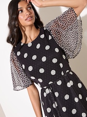 Friends Like These Black/White Petite Spot Chiffon Short Sleeve Midi Dress - Image 3 of 4