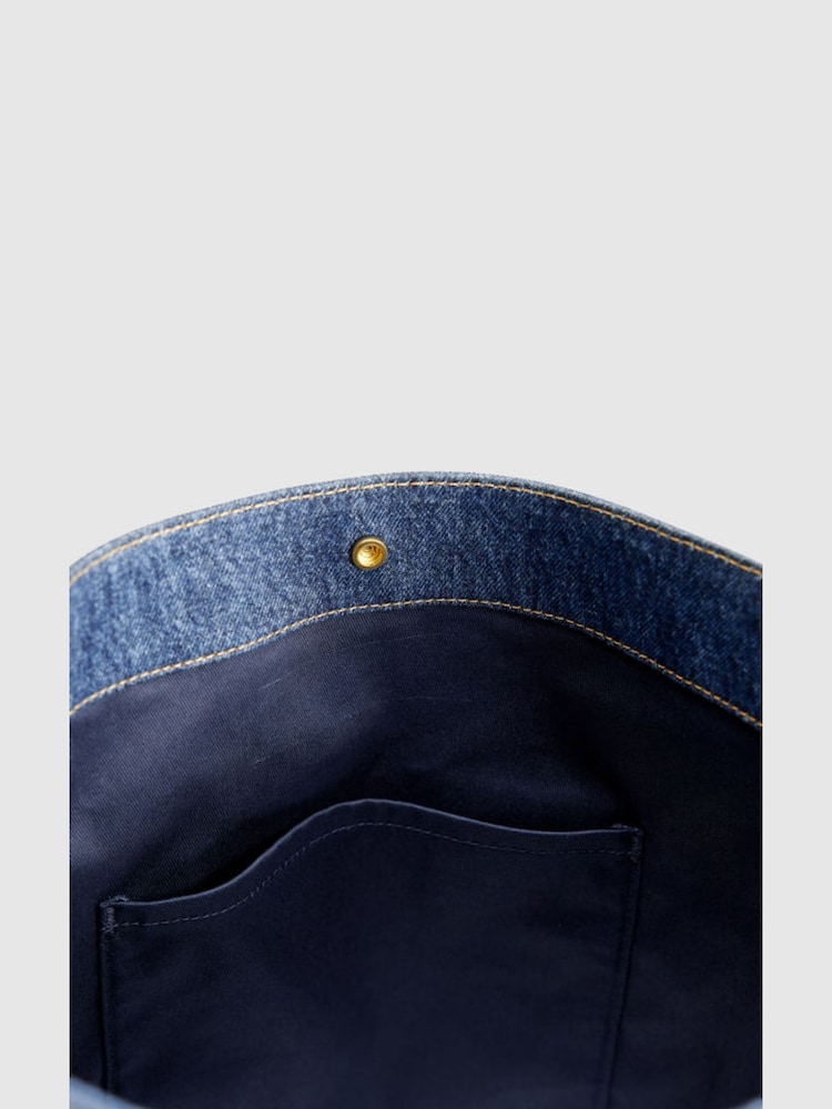 Levi's® Ocean Indigo Heritage Medium Bag - Image 5 of 5 Levi's® Ocean Indigo Heritage Medium Bag - Image 5 of 5