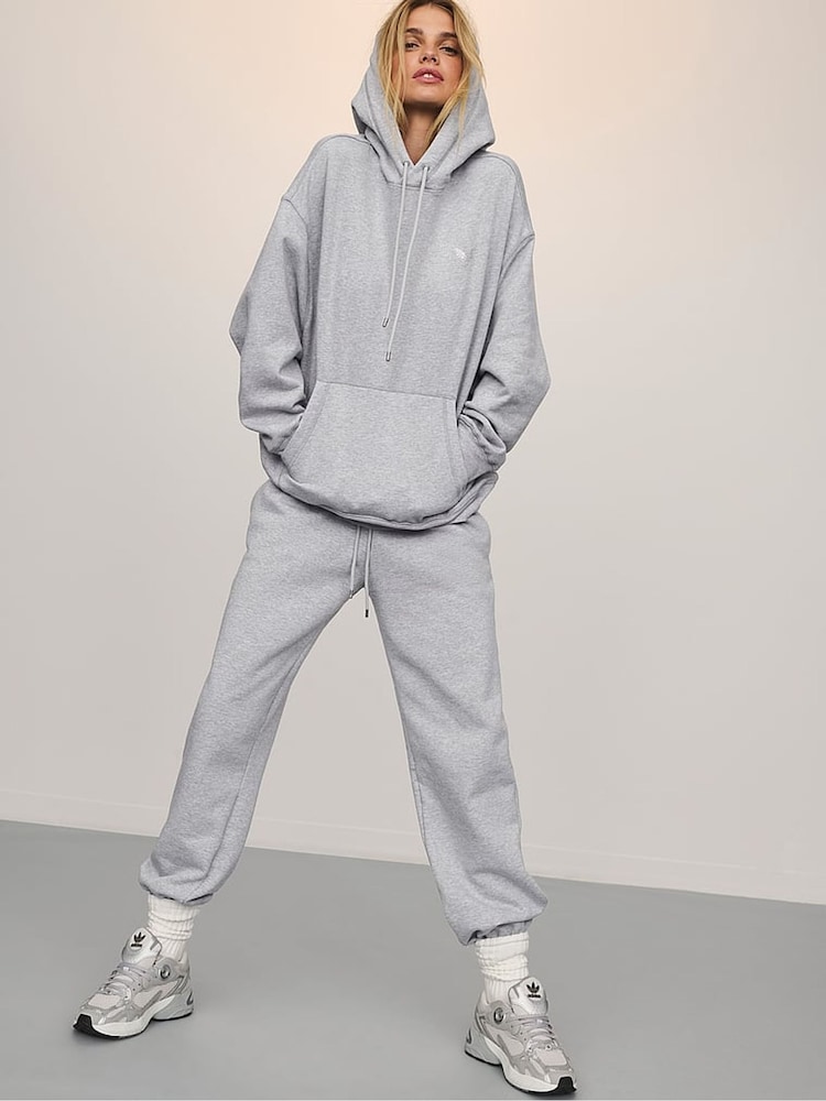 Victoria's Secret Medium Heather Grey Fleece Hoodie - Image 3 of 3 Victoria's Secret Medium Heather Grey Fleece Hoodie - Image 3 of 3