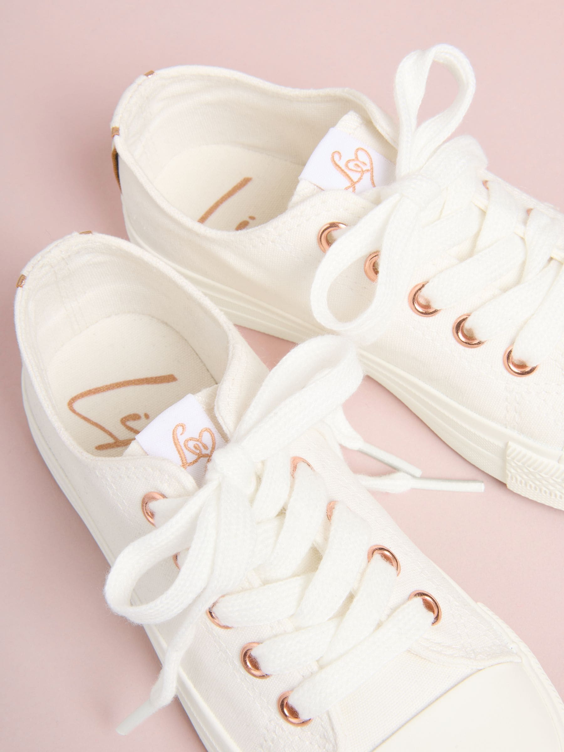 Cumpără Alb - Lipsy Low Top Cu șireturi Canvas Baseball Trainers