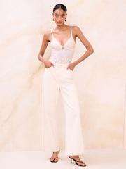 Lipsy 3D Flowers Plunge Bodysuit - 画像 1 / 9