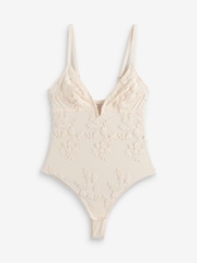 Lipsy 3D Flowers Plunge Bodysuit - 画像 6 / 9