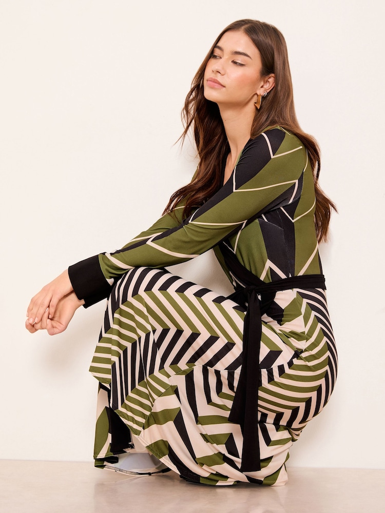 knee length dresses for ladies FLORERE Knit And Woven Mix Colourblock Midi Dress green and black hybrid –  Florere