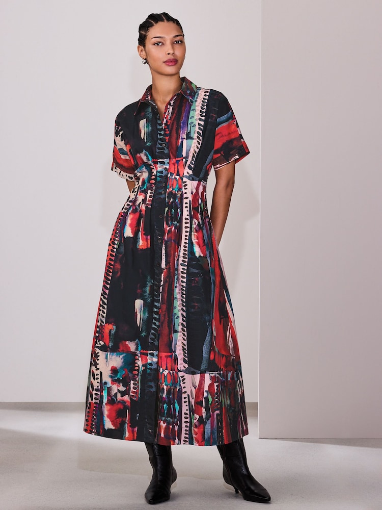 Red Abstract Print - Short Sleeve Cinched Waist Midi Shirt Dress - صورة 2 من 7
