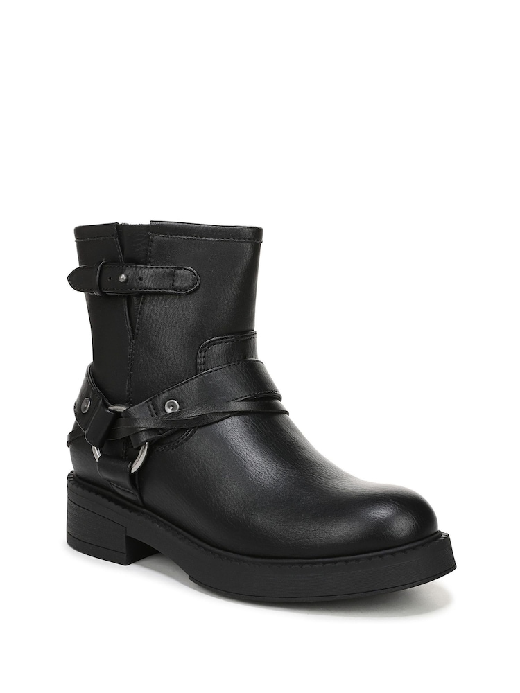Blowfish Malibu Regular Fit Vista Chelsea Black Boots - Image 2 of 7 Blowfish Malibu Regular Fit Vista Chelsea Black Boots - Image 2 of 7