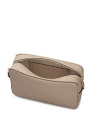 rjava - Radley majhna črna torbica za čez telo z zadrgo Duchess Close - Slika 3 iz 4