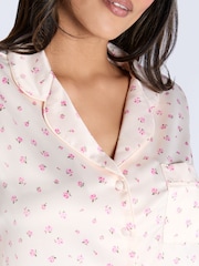 Boux Avenue Amelia Ditsy Floral Print Satin Short White Pyjamas Set - Image 4 of 4