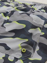 Regatta Green Skander Swim Shorts - Image 5 of 8