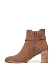 Vionic Vivette Wide Fit Arch Support Ankle Brown Boots - Image 2 of 7