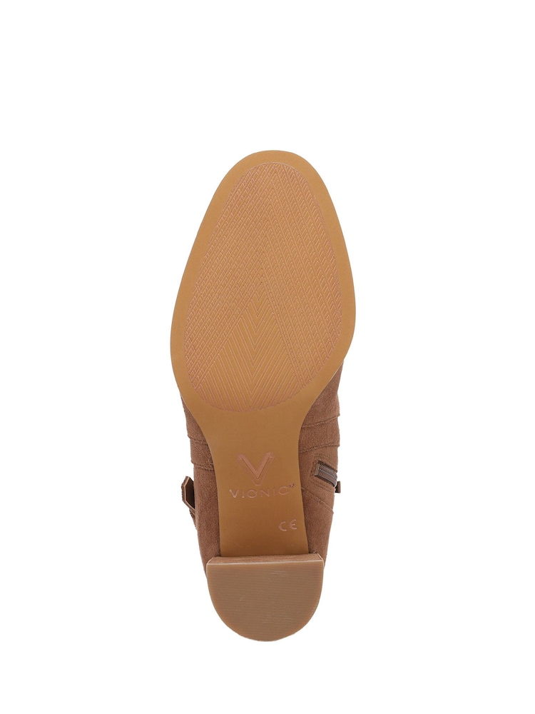Vionic Vivette Wide Fit Arch Support Ankle Brown Boots - Image 7 of 7
