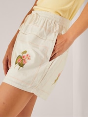 Monsoon White Luna Floral Print Embroidered Shorts - Image 5 of 6