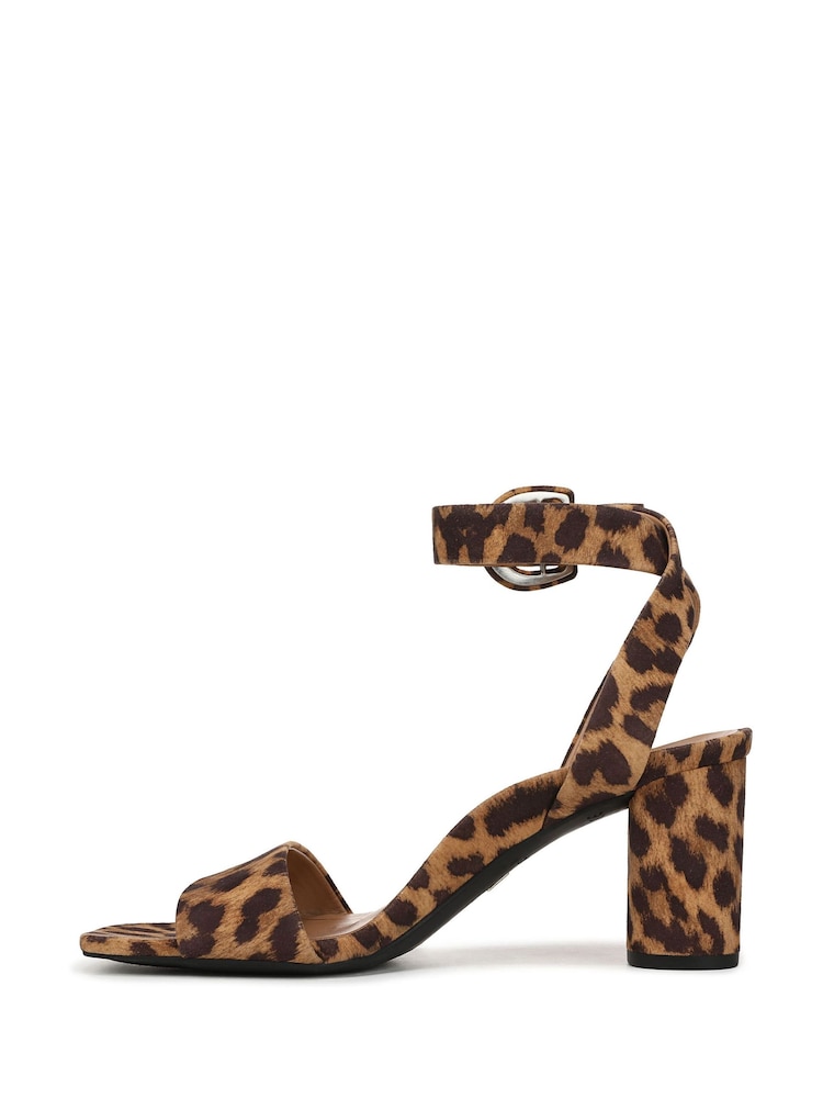 Vionic Zinfandel Wide Fit Arch Support Ankle Strap Sandals - Image 2 of 6 Vionic Zinfandel Wide Fit Arch Support Ankle Strap Sandals - Image 2 of 6