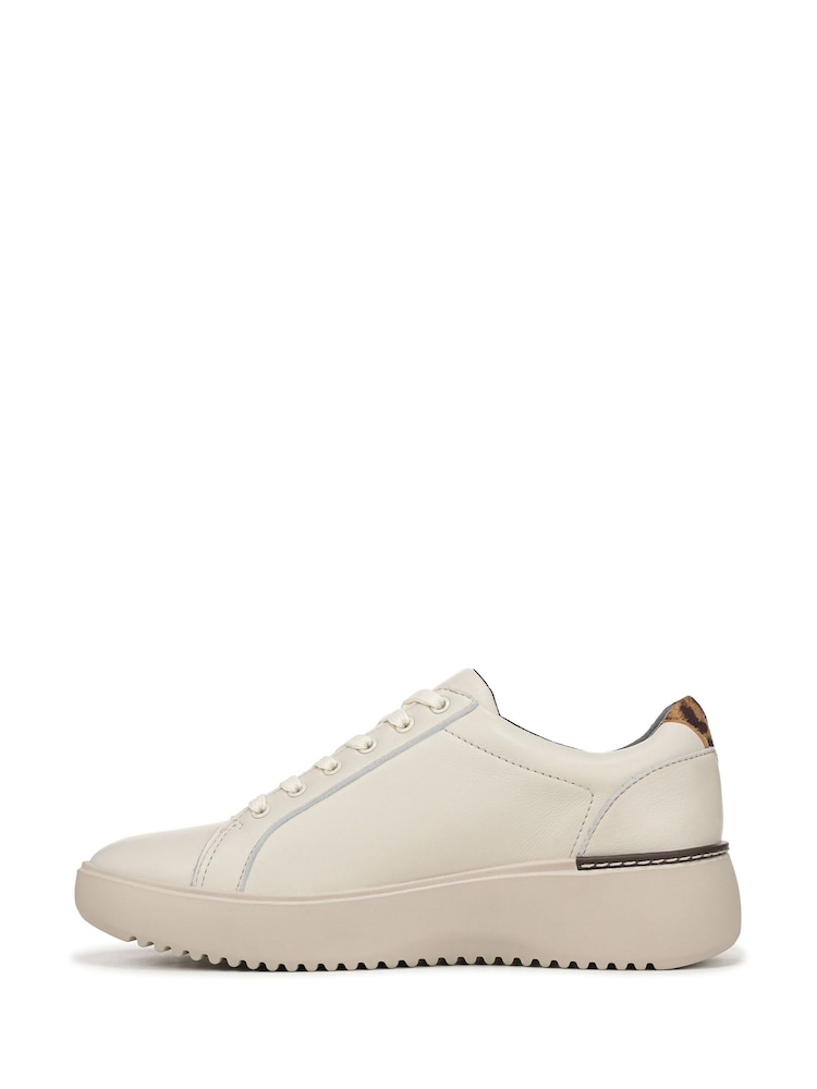 Vionic Kearny Lace 2.0 Regular Fit Arch Support Lace-Up Trainers - Image 2 of 7