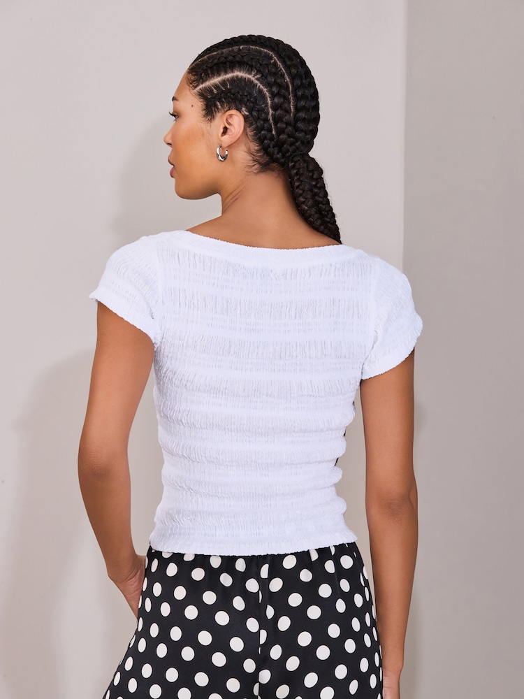 White Texture Short Sleeved Scoop Neck Top - Image 2 of 4