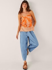 Monsoon Madison Paisley Print Cami Top - Imagem 3 de 6