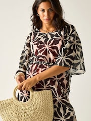 Regatta Black Avorno Cover-Up - Image 6 of 9
