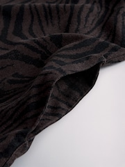 The Set 2 Pack Sleeveless Boat Neck Mini Playsuits With Linen Black/Animal Print - Image 5 of 5