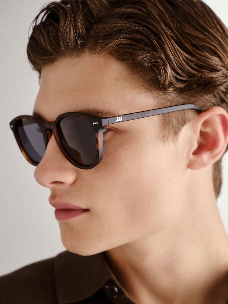 Le Specs Brown Bandwagon Sunglasses - Image 5 of 5 Le Specs Brown Bandwagon Sunglasses - Image 5 of 5